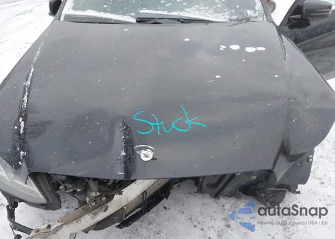 2014 Mercedes-Benz E 250 Bluetec 4Matic z USA, uszkodzony, nr VIN WDDHF9HB7EA894629